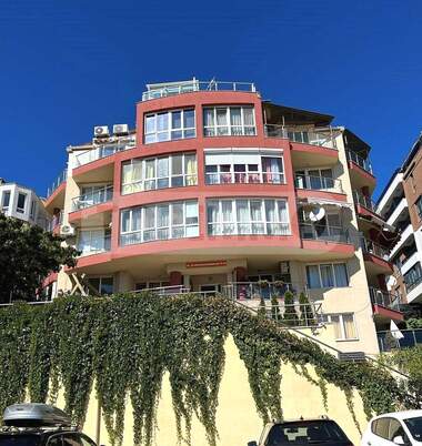 Miete - Wohnung in Briz,  Warna
