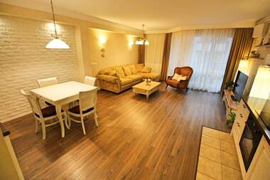 Miete - Wohnung in Lazur,  Burgas