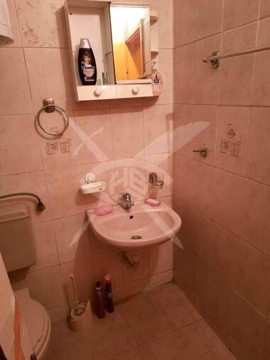 For rent - Apartment in Kolhozen pazar,  Varna
