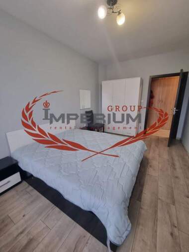 Închiriere - Apartament în Kolhozen pazar,  Varna