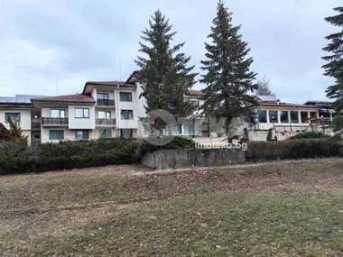 Vânzare - Hotel în Aprilți,  Lovece