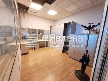 Продажба - Офис в 7-ми 11-ти километър,  София