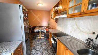 Verkauf - Wohnung in Izgrew,  Burgas