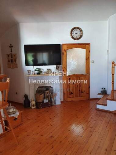 Verkauf - Wohnung in Zentar,  Iambol