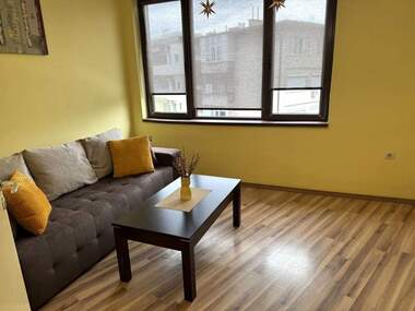 Închiriere - Apartament în Kamenița 2,  Plovdiv