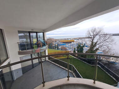 Vânzare - Apartament în Țarevo,  Burgas
