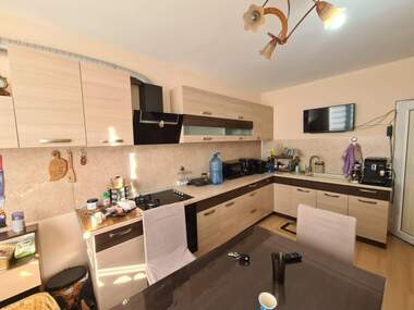Vânzare - Apartament în Kamenni,  Haskovo
