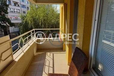 Vânzare - Apartament în Mladost-2,  Sofia