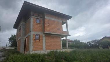 Продажба - Къща в Старо Село,  Перник