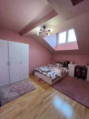 Verkauf - Wohnung in Zentar,  Wraza