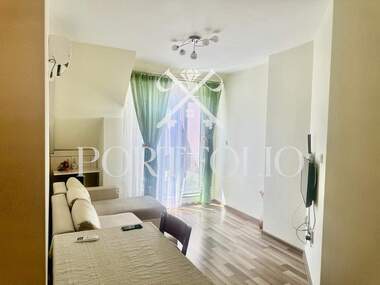 For sale - Apartment in Vazrajdane,  Burgas
