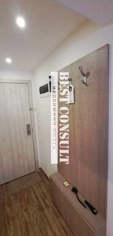 Miete - Wohnung in Rodina 1,  Ruse