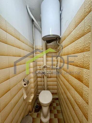 Vânzare - Apartament în Mladost 2,  Varna