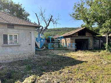 Продажба - Къща в Драганово,  Велико Търново