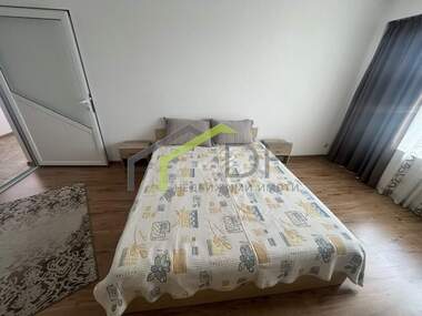 Închiriere - Apartament în Galata,  Varna
