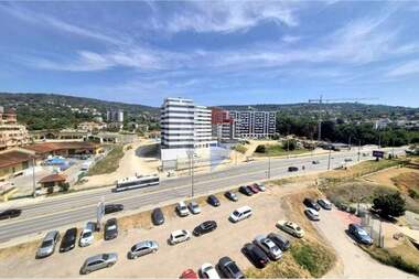 Vânzare - Apartament în Văzrajdane 1,  Varna