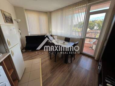 For sale - Apartment in Kolhozen pazar,  Varna