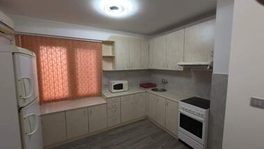 Продажба - Апартамент в Дружба 3,  Русе