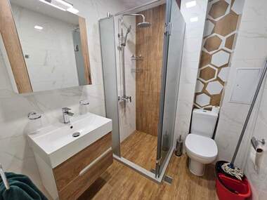 Închiriere - Apartament în Mladejki hălm,  Plovdiv