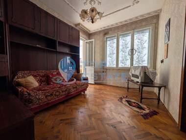 Vânzare - Etaj din casă în Pavlikeni,  Veliko Tărnovo
