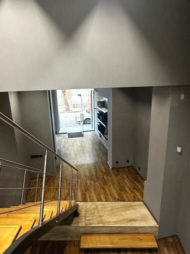 Verkauf - Büro/Laden/Schönheitssalon/Gastronomie/Zahnarztbüro in Center,  Plovdiv