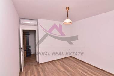 For rent - Apartment in VINS - Cherven ploshtad,  Varna