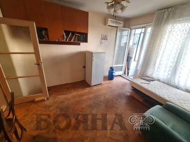 Vânzare - Apartament în Midia Enos,  Ruse