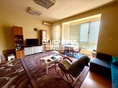 Vânzare - Apartament în Trakia,  Plovdiv