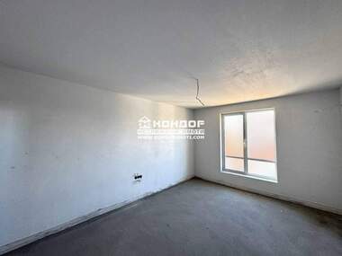 Vânzare - Apartament în Ostromila,  Plovdiv