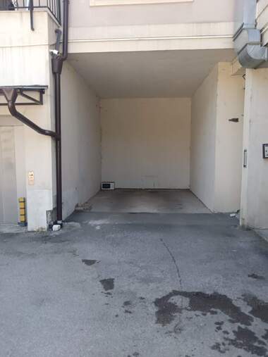 Miete - Garage in Banischora,  Sovia