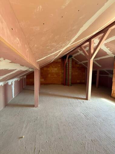 Vânzare - Apartament în Tvărdinți,  Tărgoviștie