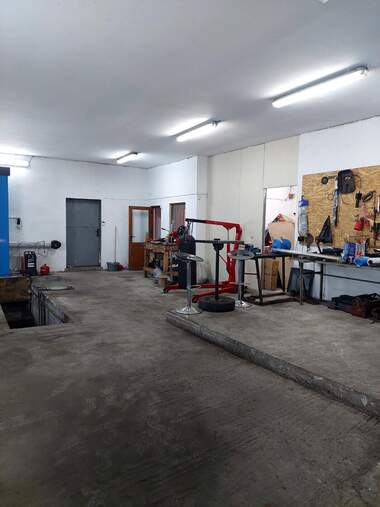 Verkauf - Autowerkstatt/Industriegebäude/Lagerhalle/Lager/Fitnessstudio in Brataniza,  Pazardjik