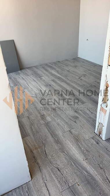 Vânzare - Apartament în Alen mak,  Varna