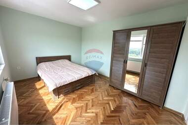 For sale - Apartment in Cvetnica,  Ruse