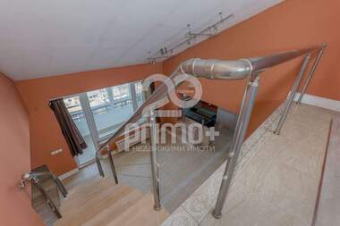 Продажба - Апартамент в Изток,  София