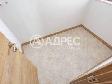 Vânzare - Apartament în Vinița,  Varna