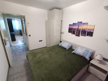 Închiriere - Apartament în Wider Center,  Ruse