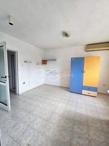 Satış - Apartman olarak Kolhozen pazar,  Varna
