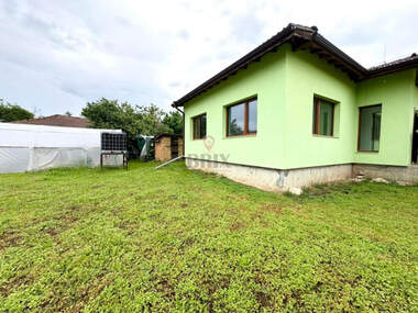 For sale - House in Chervena Voda,  Ruse