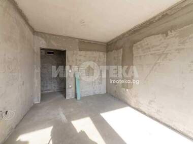 Продажба - Офис в Пчелина,  Варна
