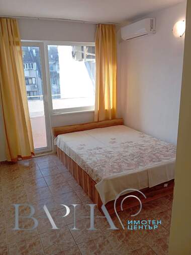 For rent - Apartment in Liatno kino Trakia,  Varna