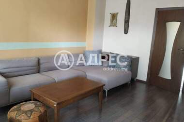 Ενοίκιο - Διαμέρισμα σε Кючук Париж,  Пловдив