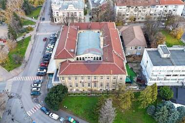 Kira - Bina olarak Center,  Ruse