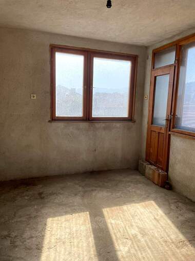 Satış - Ev olarak Vetren,  Pazarcik
