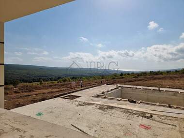 For sale - House in Banya,  Burgas