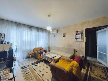For sale - Apartment in Zdravec,  Ruse
