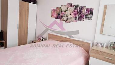 Închiriere - Apartament în Văzrajdane 1,  Varna