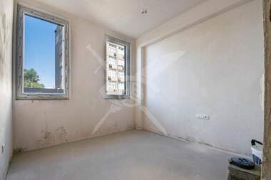 Vânzare - Apartament în Dărvenița,  Sofia