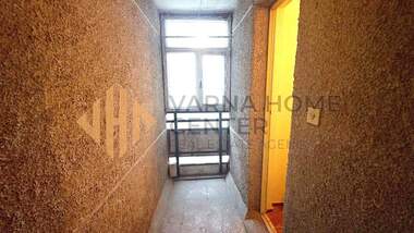 Vânzare - Apartament în Zimno kino Trakia,  Varna