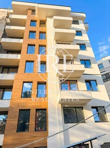 Продажба - Апартамент в Бриз,  Варна